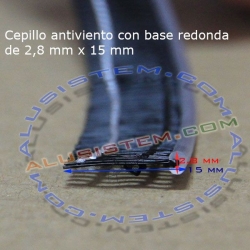 Metro lineal de Cepillo antiviento con base redonda para guia mosquitera enrollable de 2,8 x 15 mm